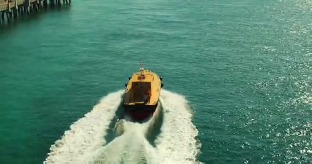 Barco Piloto Aéreo Amarillo Miami — Vídeo de stock