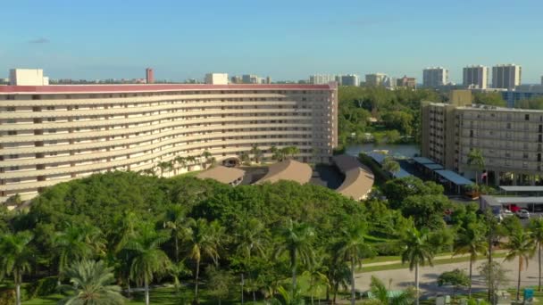 Deerfield Beach Hillsboro Cove Condominio Aéreo Drone Video — Vídeos de Stock