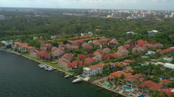 Vídeo Aéreo Casas Residenciales Coconut Grove Miami Florida — Vídeos de Stock