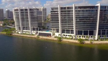 Prive Adası Odalı Villa Aventura Florida