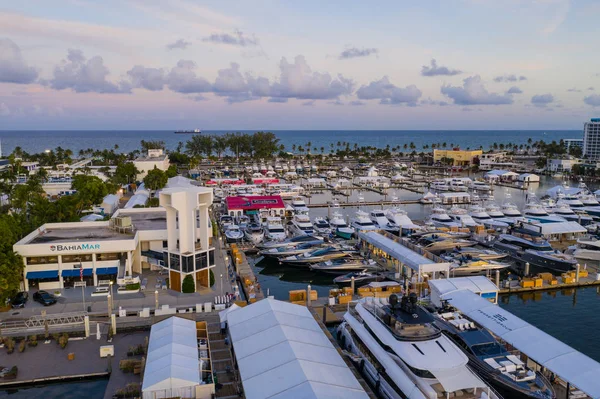 Antenna 2018 Ban Fort Lauderdale Nemzetközi Boat Show Twilight — Stock Fotó