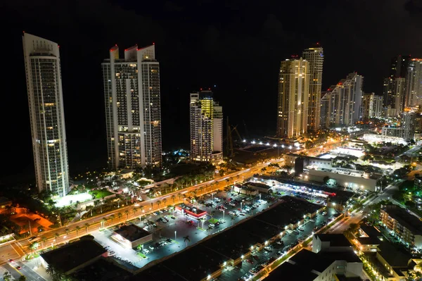 Nacht Luchtfoto Sunny Isles Beach Florida Luxe Highrise Torens — Stockfoto