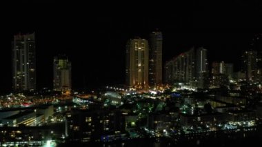 Havadan görüntüleri city adlı gece Sunny Isles Beach