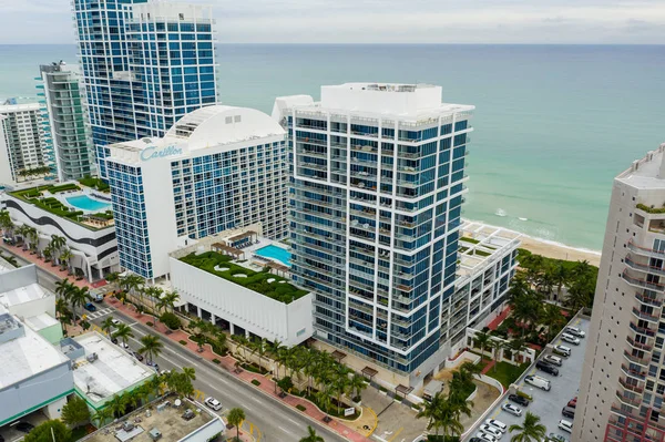 Antenn Drönare Foto Klockspel Och Canyon Ranch Miami Beach Usa — Stockfoto