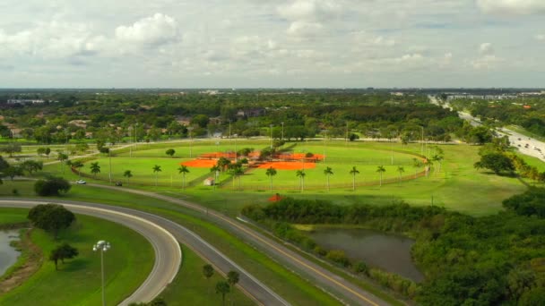 Drone Footage Tradewinds Park Broward County Florida — Stockvideo