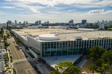 Miami Beach Convention Center hava dron panorama