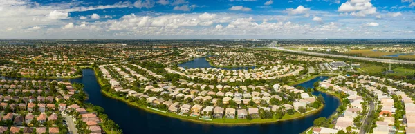 Antenowe Panorama Dzielnicy Mieszkalnej Domy Nieruchomości Pembroke Pines — Zdjęcie stockowe