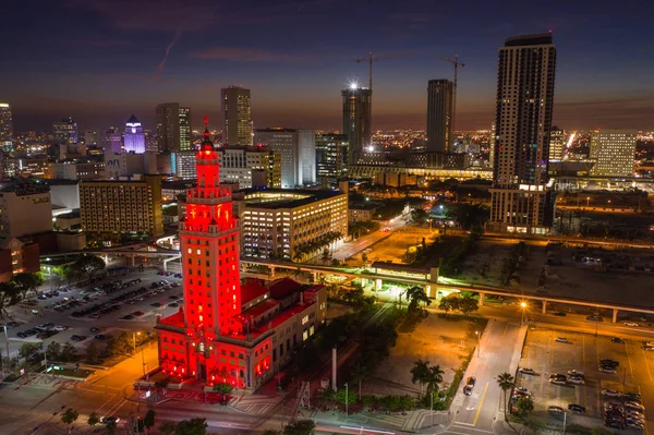 Aerial Natt Foto Miami Freedom Tower — Stockfoto