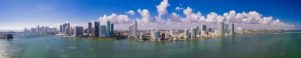 Erstaunliches Luftpanorama Miami Brickell Bay — Stockfoto