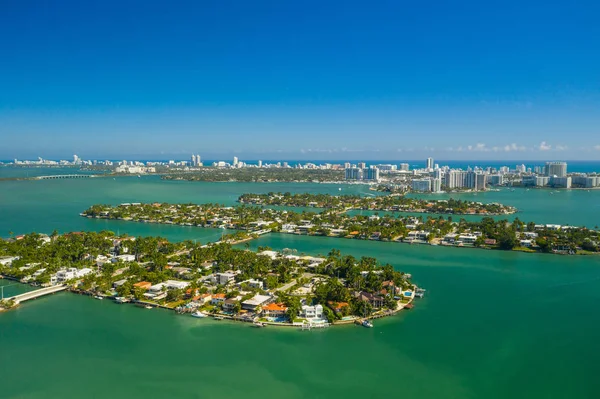 Ilhas Venezianas Aéreas Miami Beach Biscayne Bay Cores Vibrantes — Fotografia de Stock