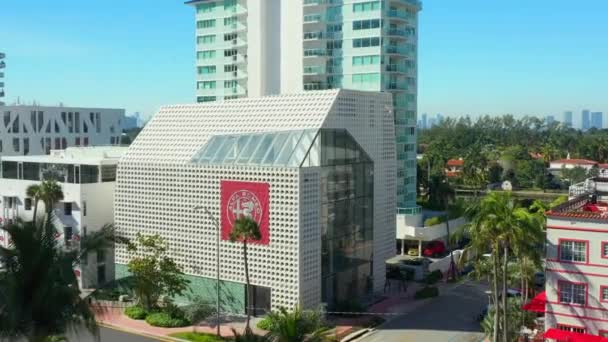 3420 Collins Avenue Edificio Miami Beach — Vídeo de stock