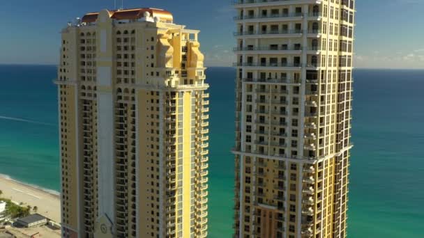 Аэровидео Acqualina Residences Condominium Towers Sunny Isles Beach Miami Usa — стоковое видео