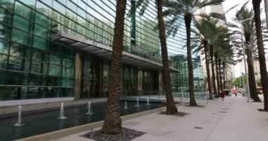 Zemin hareketli görüntüleri Conrad Brickell Arch