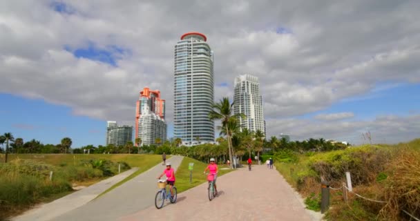 Miami Beach South Pointe Park Highrise Bostadsrätter — Stockvideo