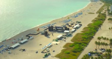 Dave Matthews banka konser sahne kurulumu Miami Beach Florida