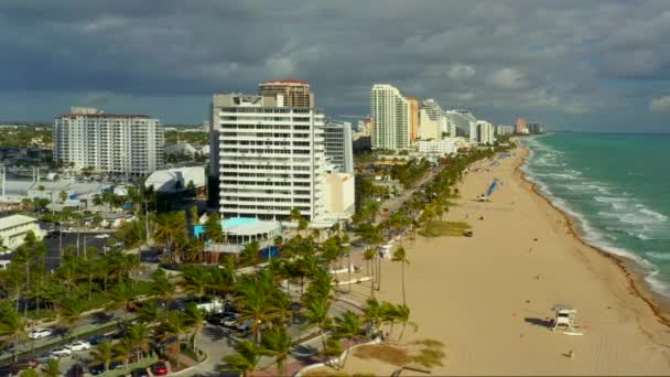 Drone Luchtfoto Onthullen Fort Lauderdale Beach — Stockvideo