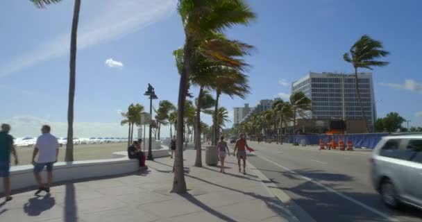 フォート ローダーデール ビーチ フロリダ歩道と自転車レーン — ストック動画