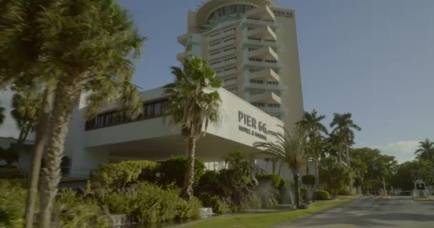 Pier Sixty Six Hotel Marina 24P — Stock Video