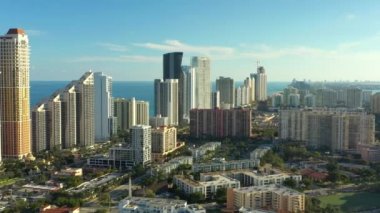 Şehir antenleri Miami Sunny Isles Beach