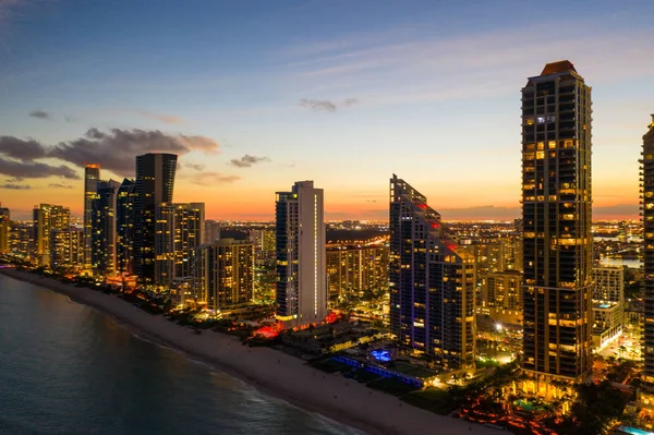 Hochhaus Resorts Süden Floridas Direkt Strand Luftbild Dämmerung — Stockfoto