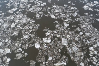 Drone görüntü kış buzlu su Nehri buzullar