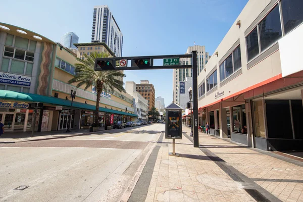 Fotografia Viagem Downtown Miami Flagler Street — Fotografia de Stock