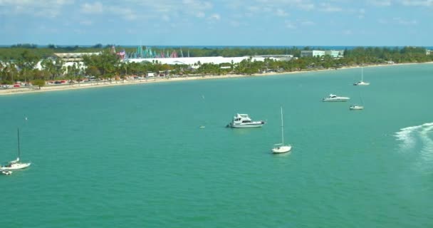 Yacht Orbita Aerea Vicino Alla Spiaggia Miami — Video Stock