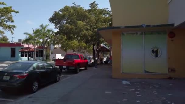 Streets Calle Ocho Miami Shot Osmo Pocket 2019 — Stock Video