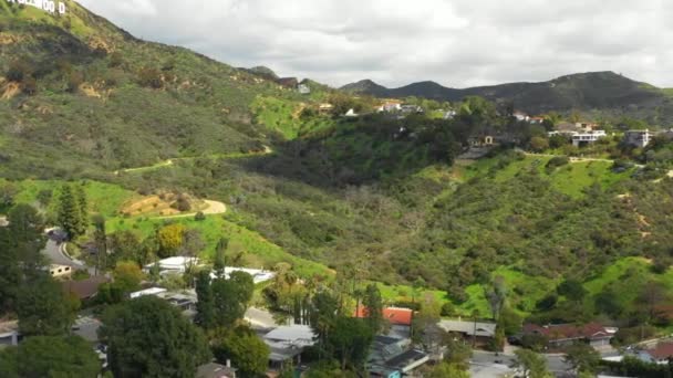 Casas Luxo Vídeo Aéreo Pelo Sinal Hollywood Califórnia — Vídeo de Stock