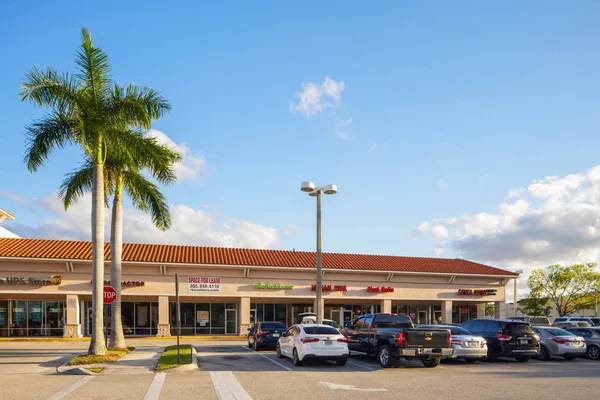 Shopping Plaza Dania Beach Florida Usa — Stock Photo, Image