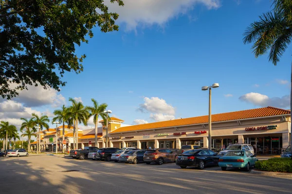 Shopping Plaza Dania Beach Florida Usa — Stok Foto