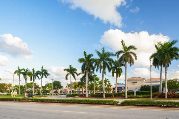 Shopping Plaza Dania Beach Florida Usa — Stok Foto