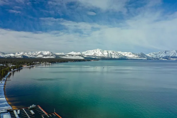 Fotografia Aérea Lago Tahoe Paisagem Montanha Circundante — Fotografia de Stock