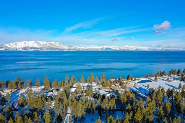 Foto Udara Danau Tahoe Dan Lanskap Gunung Sekitarnya — Stok Foto