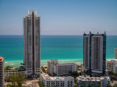 Hava Akoya Kazablanka ve La Gorce Sarayı Miami Beach