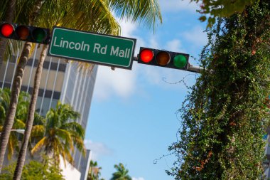 Miami Beach Lincoln Yolu