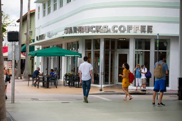 Lincoln Road Mall Starbucks kawiarnia — Zdjęcie stockowe