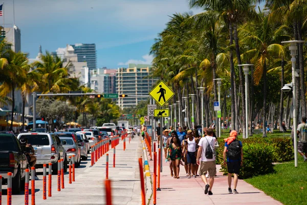 Blick nach unten Ocean Drive miami beach fl — Stockfoto