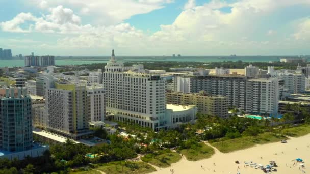 Excursión Aérea Frente Mar Inmobiliaria Miami Beach — Vídeos de Stock
