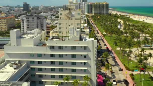 Aerial Drone Video Tour Miami Beach Ocean Drive 2019 — Stock Video