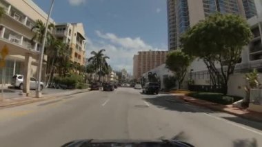 Collins Avenue ön gopro 7 kamera 4k çekim bakan aşağı sürüş