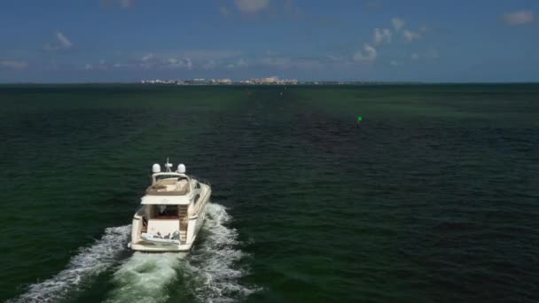 Aerial Video Yacht Heading Out Ocean — Stock Video