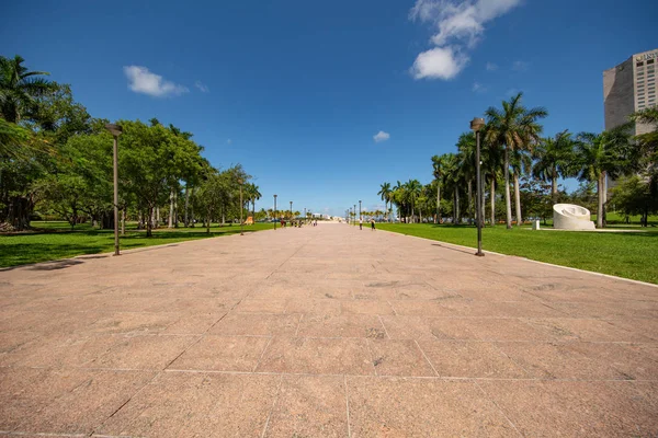 Pintu masuk ke Pusat Kota Miami Bayfront Park — Stok Foto
