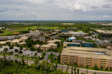 Merkez Florida Üniversitesi yurtlarda havadan fotoğraf öğrenci konut