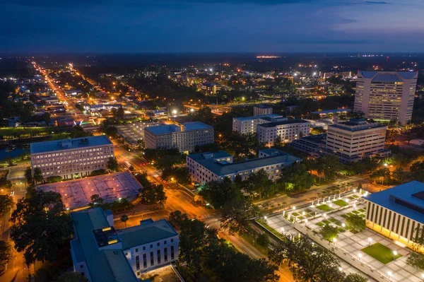 Downtown Tallahassee Florida bij nacht — Stockfoto