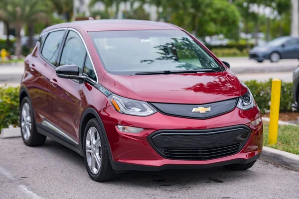 Imagen de un vehículo eléctrico Chevy Bolt —  Fotos de Stock