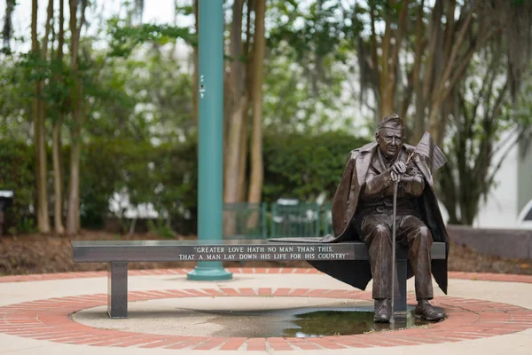 Estátua memorial de guerra de bronze Downtown Tallahassee FL — Fotografia de Stock