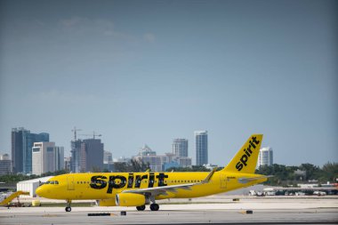 Fort Lauderdale Uluslararası Havaalanı Florida ABD uçaklar