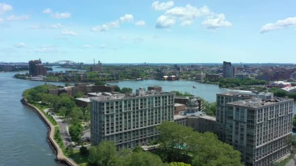 Havadan Insansız Hava Aracı Görüntüleri Roosevelt Island New York Abd — Stok video