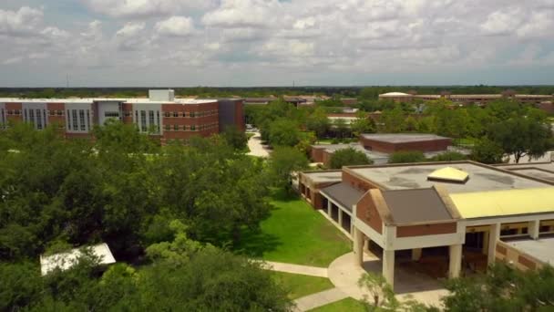 Baixo Vídeo Aéreo Universidade Flórida Central Ucf — Vídeo de Stock